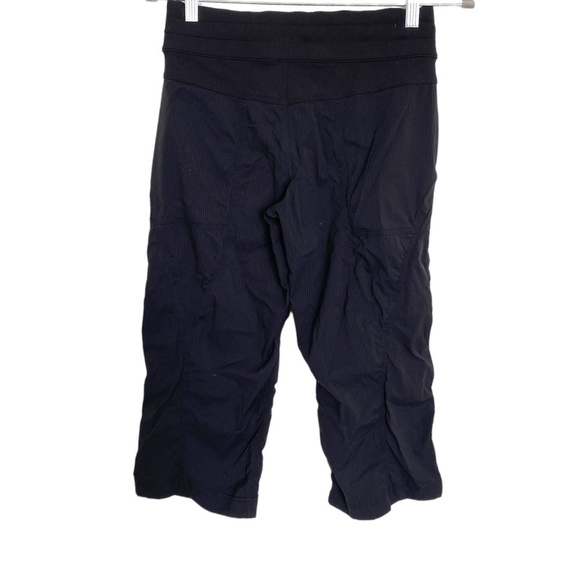 Lululemon Studio Crop Black Size 6 - Picture 14 of 14